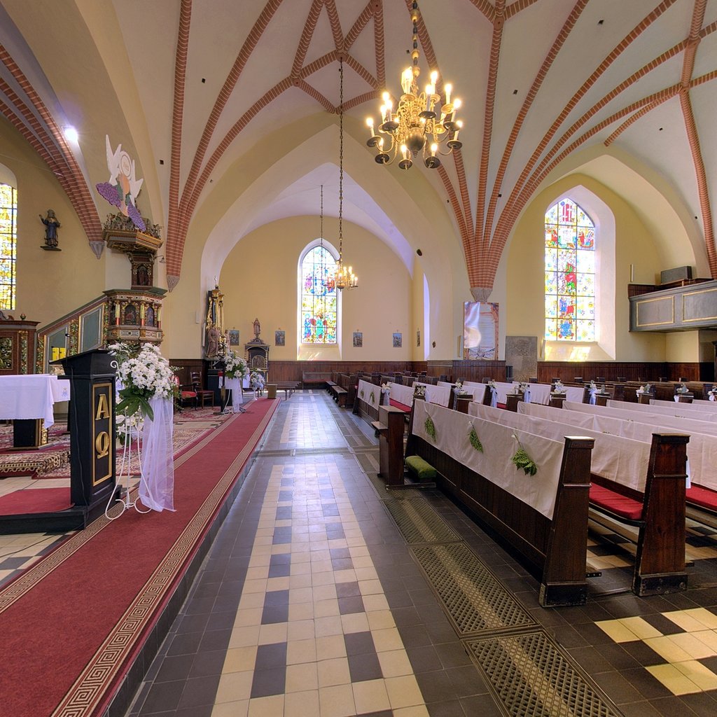 Parafia św Piotra I Pawła Dębno Panoramy 360 - Kościół pw. św. Piotra i Pawła w Węgorzewie